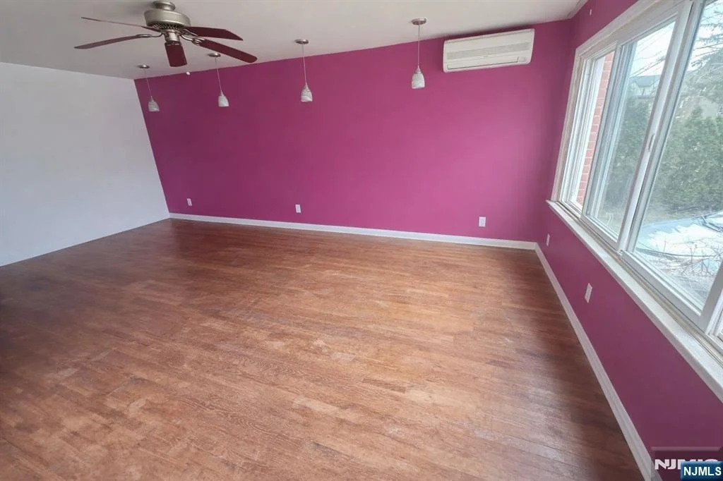 Photo of 841 Prince