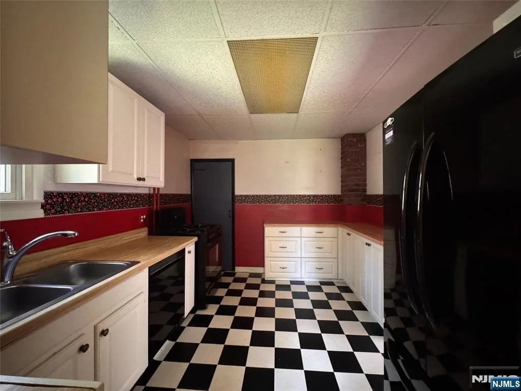 Photo of 25 Maple
