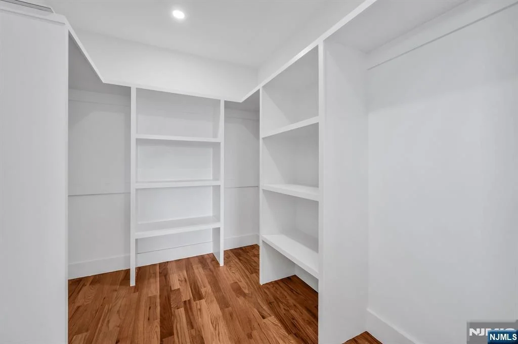 Photo of 378 Marvin
