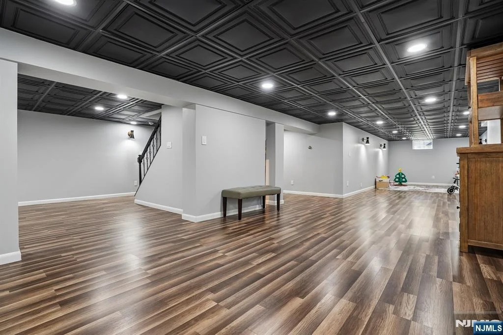 Photo of 372 Lakeview