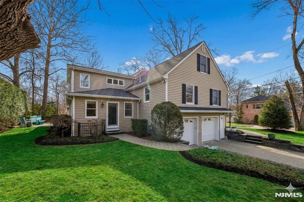 Photo of 38 Madison