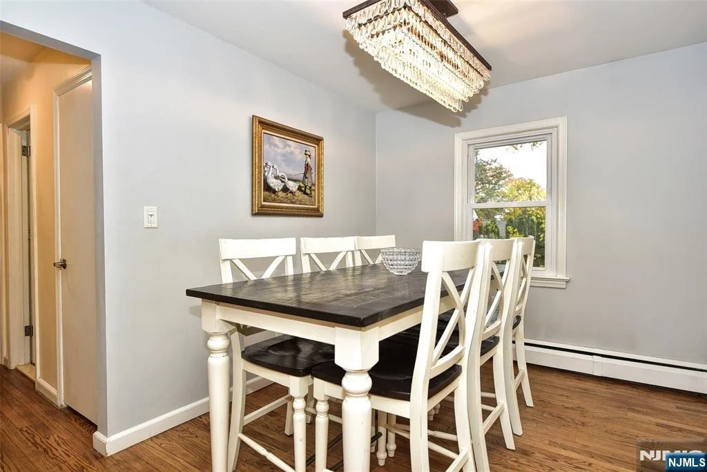 Photo of 82 Grove