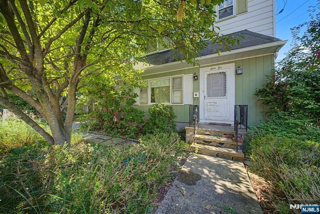 Photo of 56 Haskell