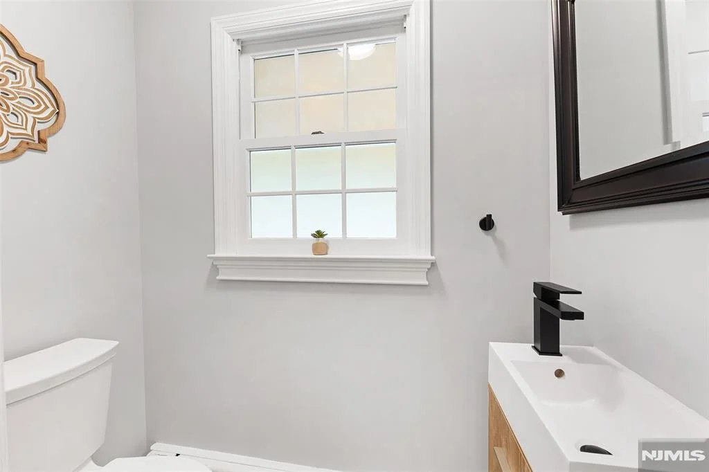 Photo of 32 Foothill