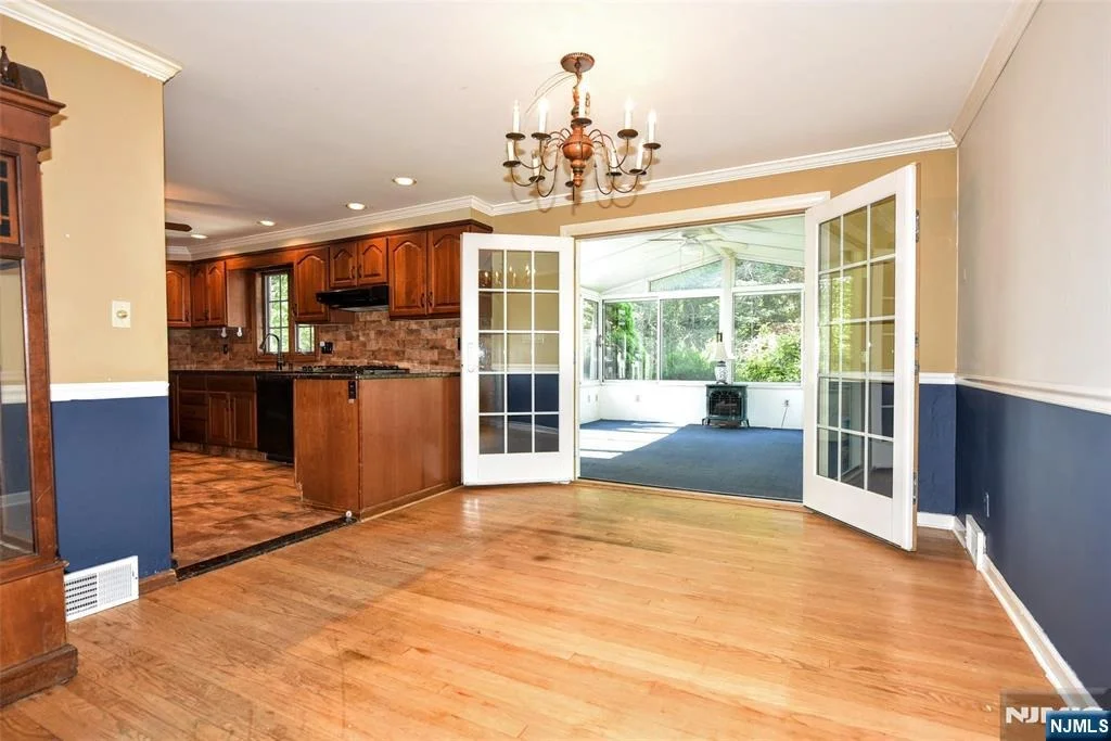 Photo of 255 Park