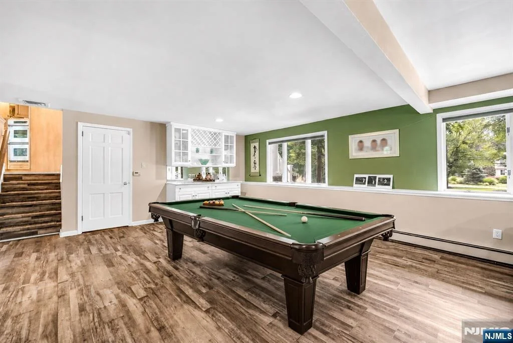 Photo of 9 Pinehill
