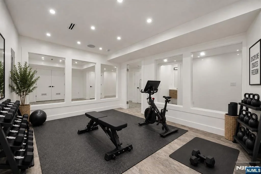 Photo of 517 Park