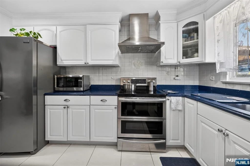 Photo of 413 Maple Hill
