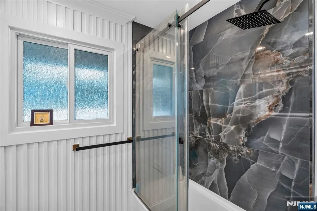 Photo of 265 Westervelt