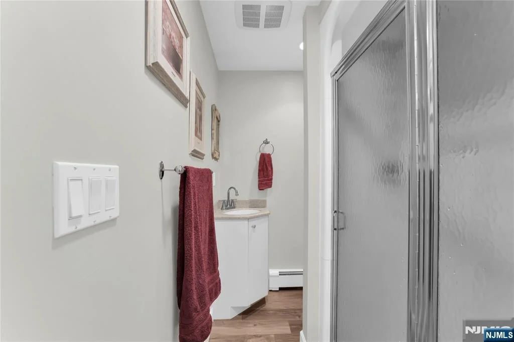 Photo of 14 Beverly