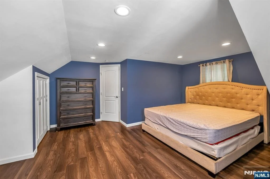 Photo of 101 Pinecrest