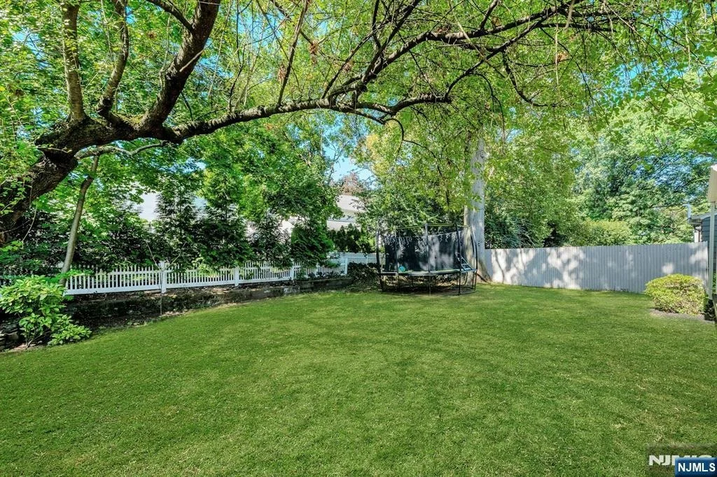 Photo of 26 Whittier