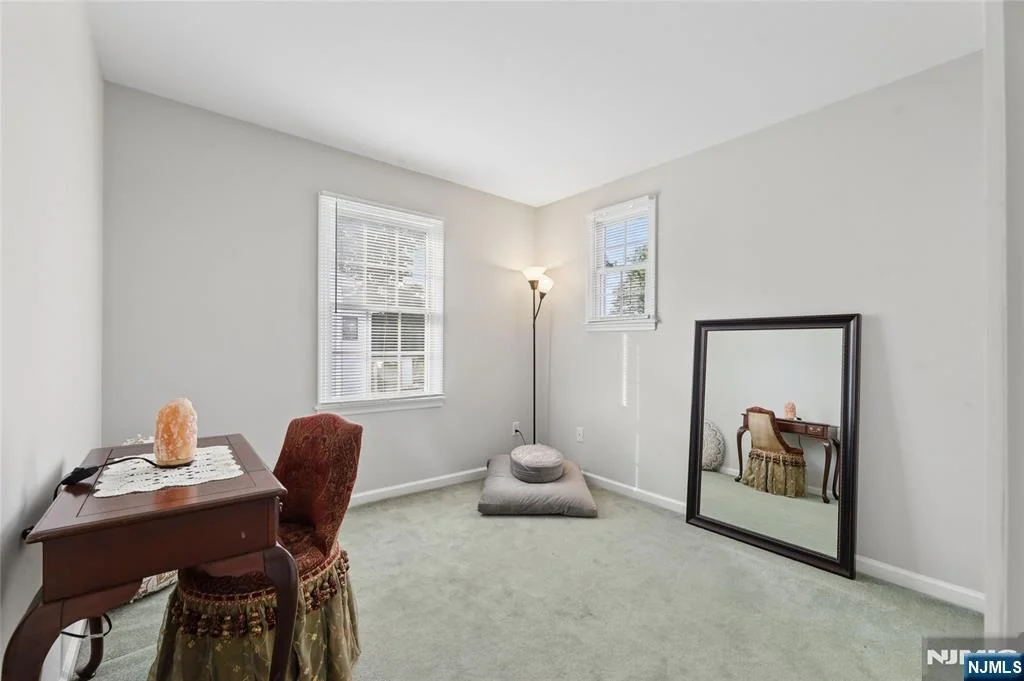 Photo of 599 Oak