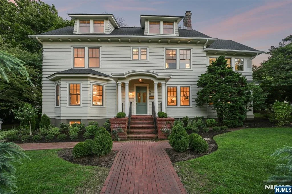 Photo of 150 Gordonhurst