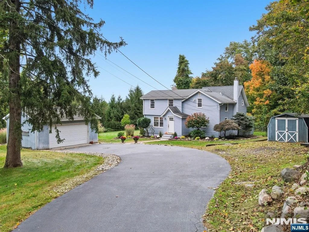 Photo of 30 Sheep Hill