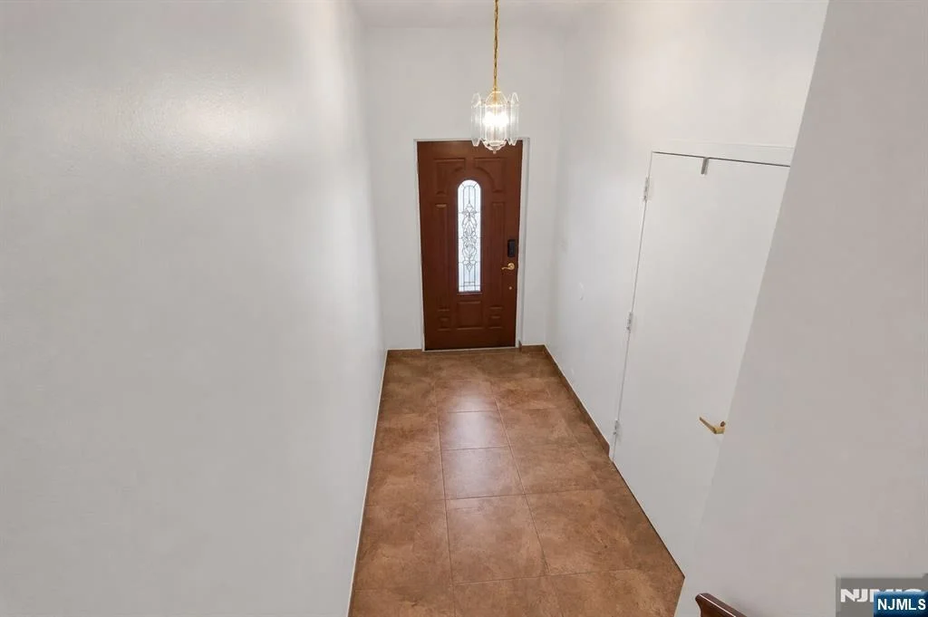 Photo of 69 4th