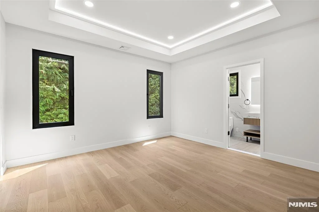Photo of 302 Pine