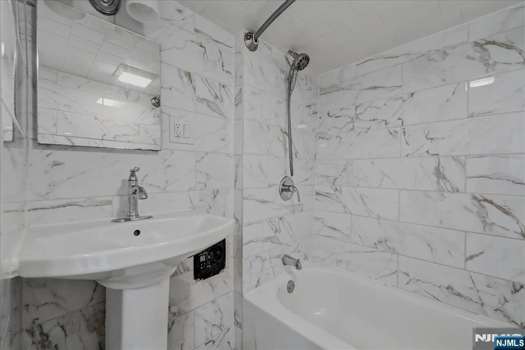 Photo of 154 Union