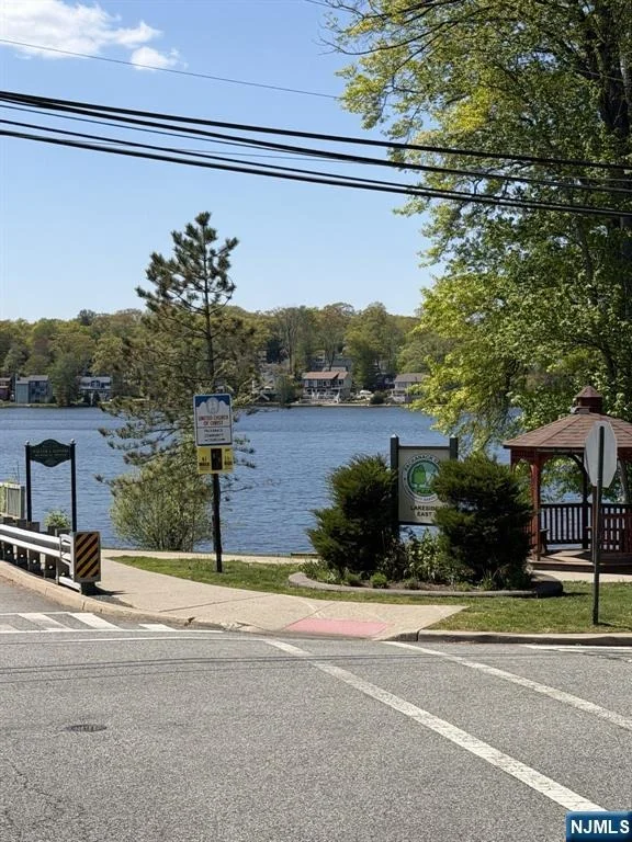 Photo of 75 Lake