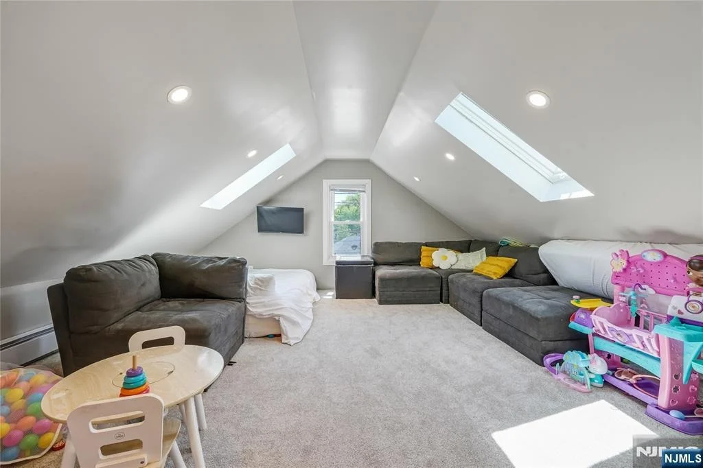 Photo of 776 Maple