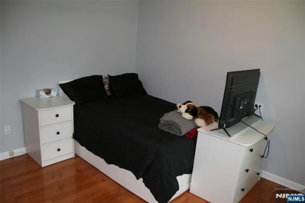 Photo of 452 Glendale