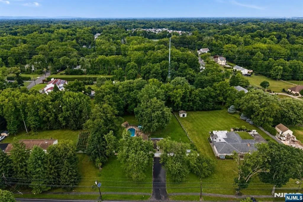 Photo of 1471 Terrill