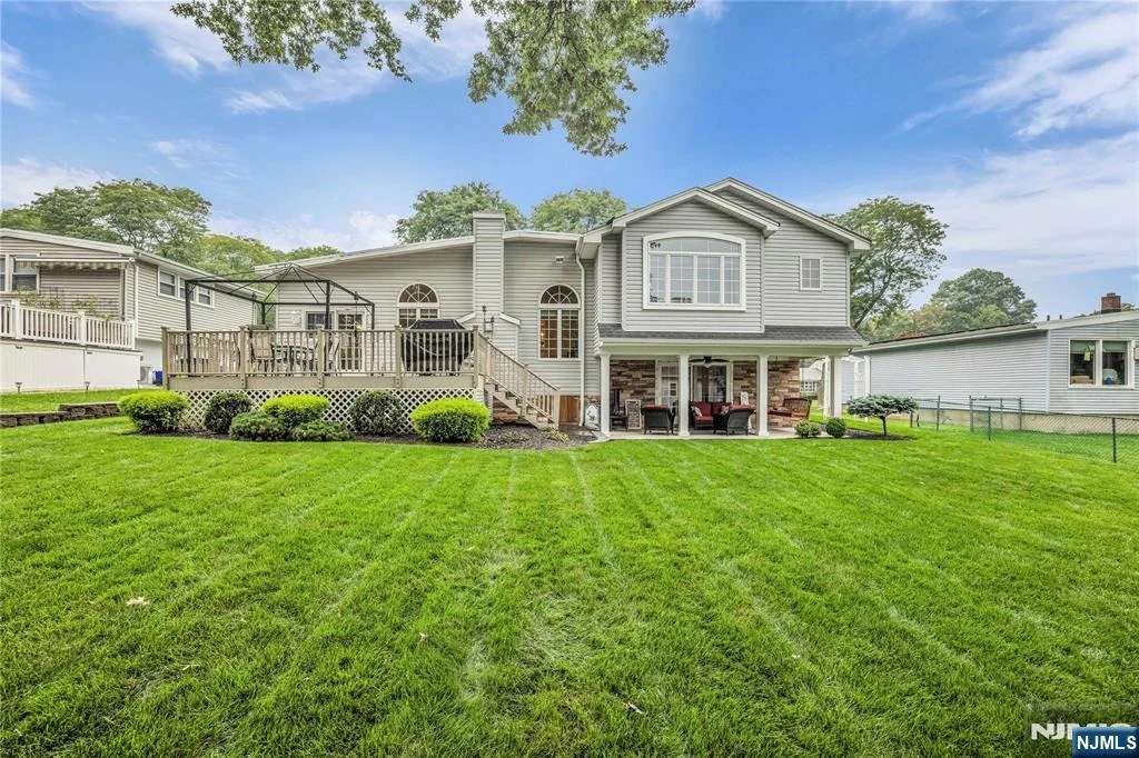 Photo of 14 Beverly