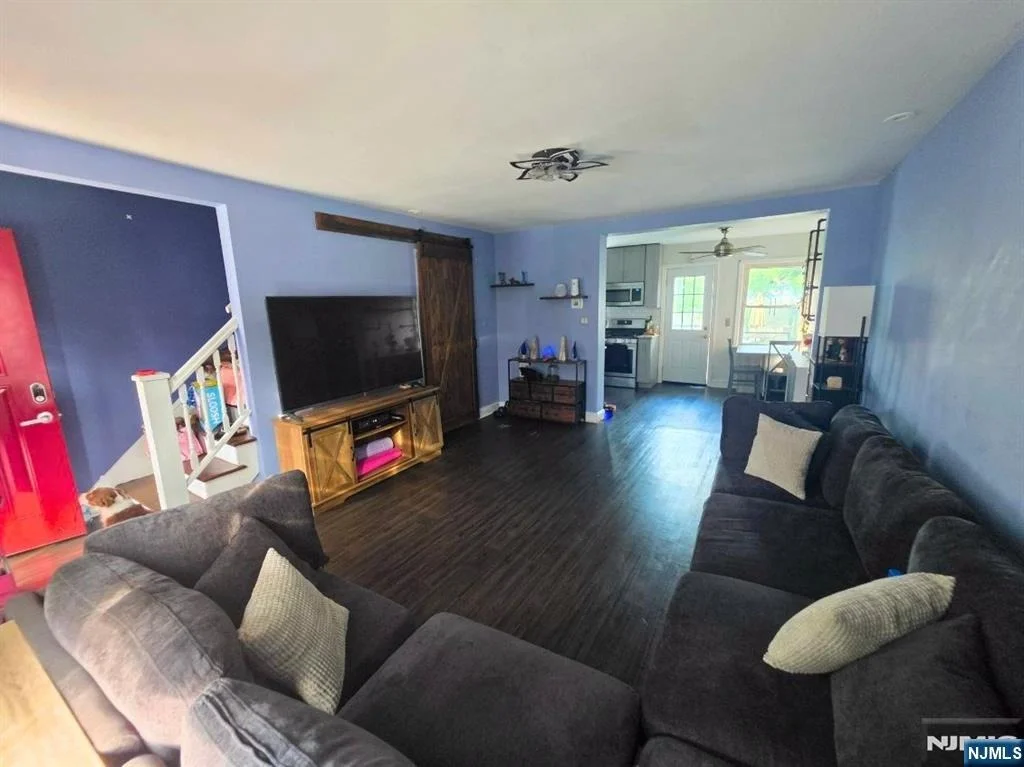Photo of 205 Eastern