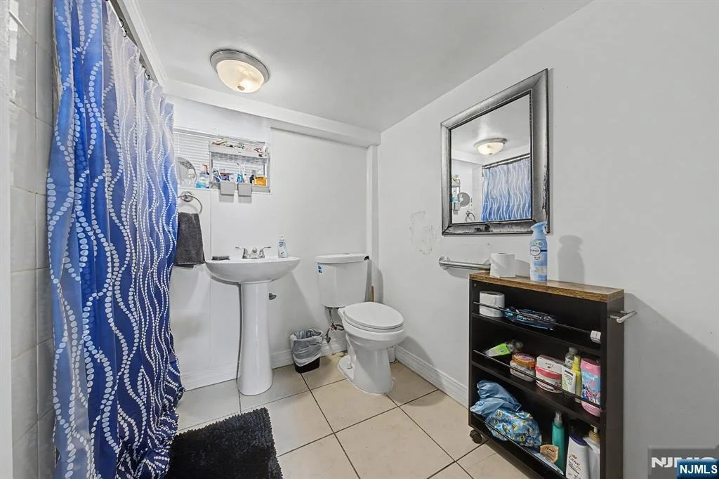 Photo of 154 Ames