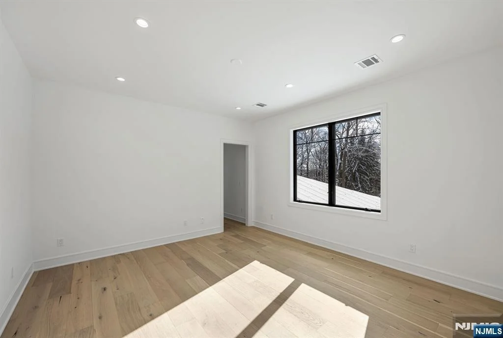 Photo of 48 Brook