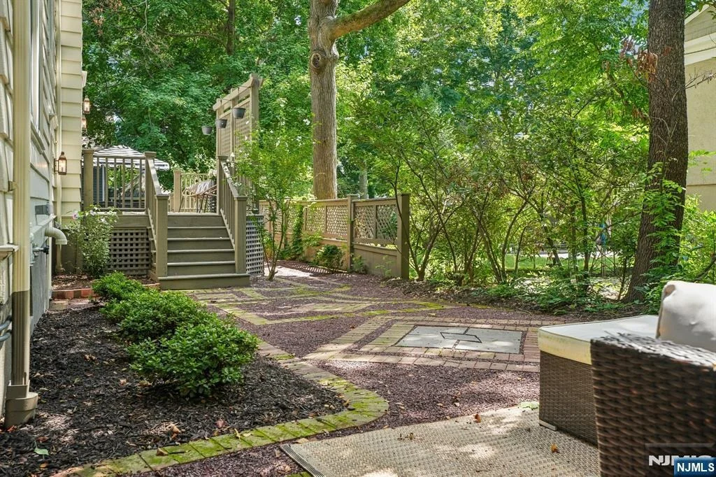 Photo of 150 Gordonhurst
