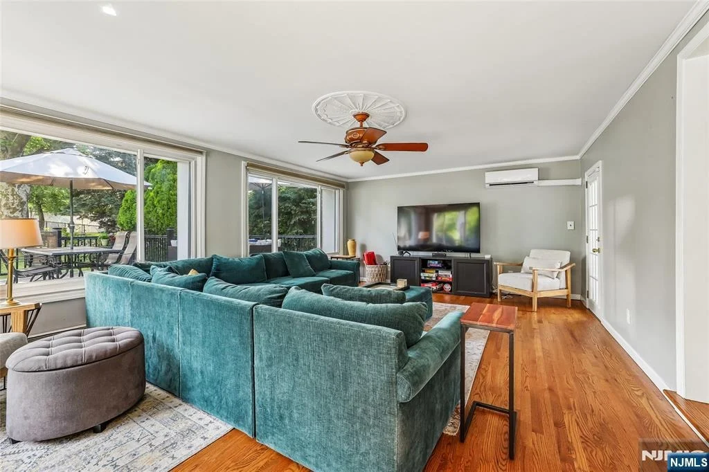 Photo of 199 Larch