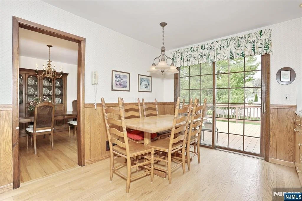 Photo of 222 Merritt