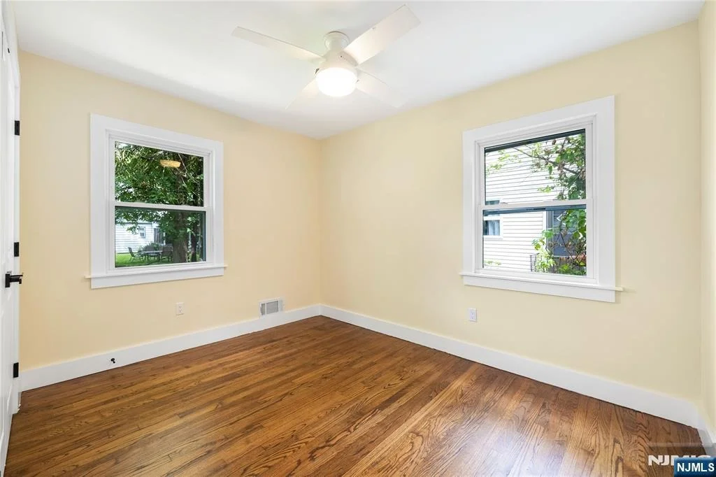 Photo of 253 Intervale