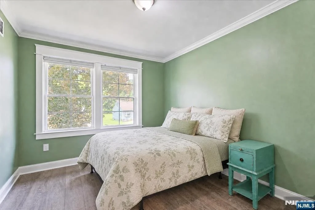 Photo of 1074 Colfax