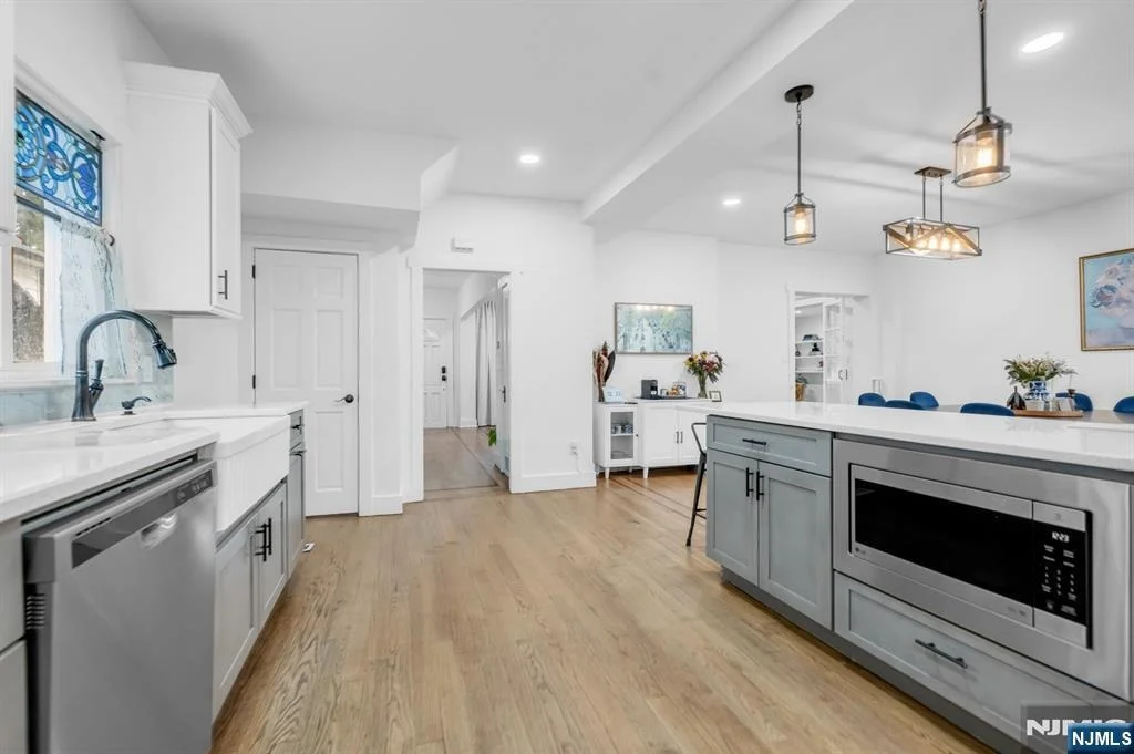Photo of 49 Walnut