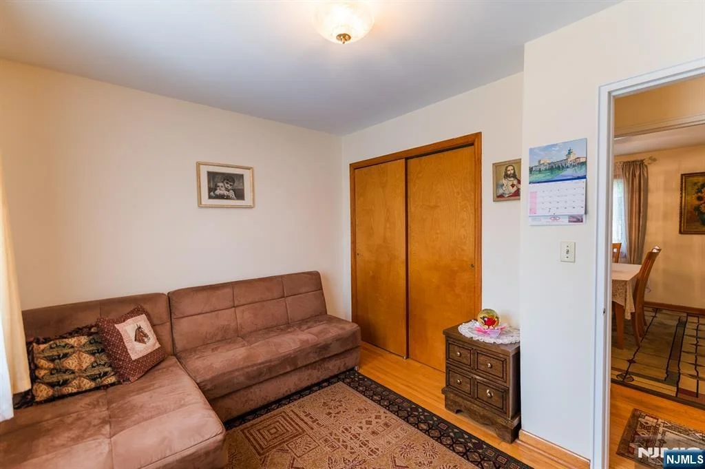 Photo of 64 Howard