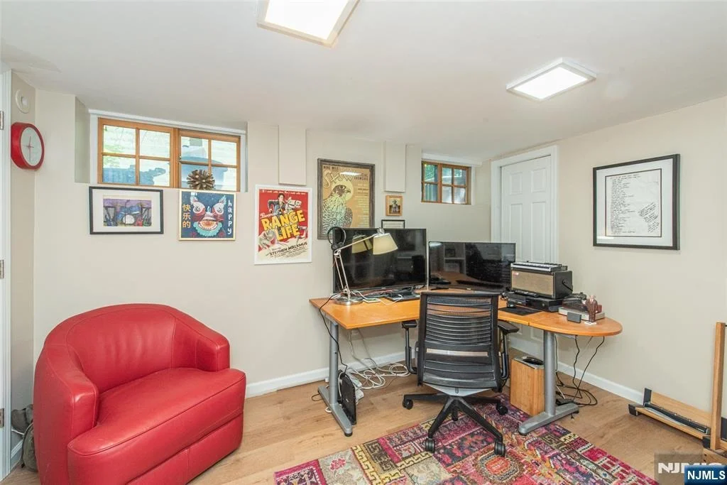 Photo of 35 Brookside