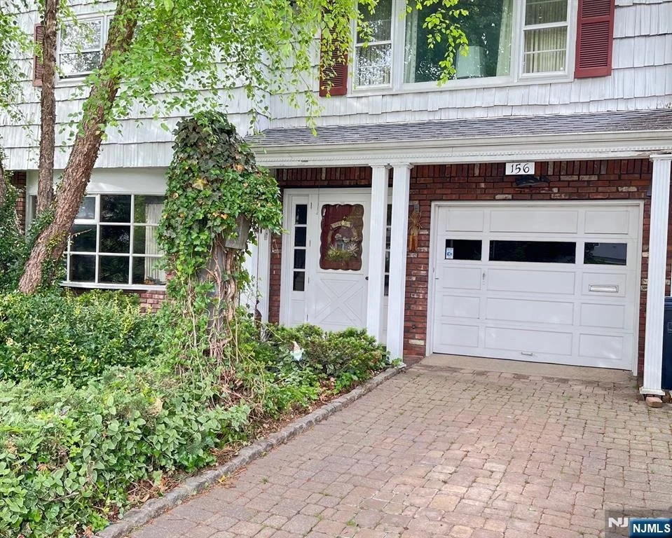 Photo of 156 Cedar