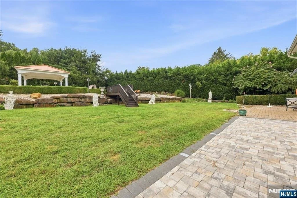Photo of 19 Hillside