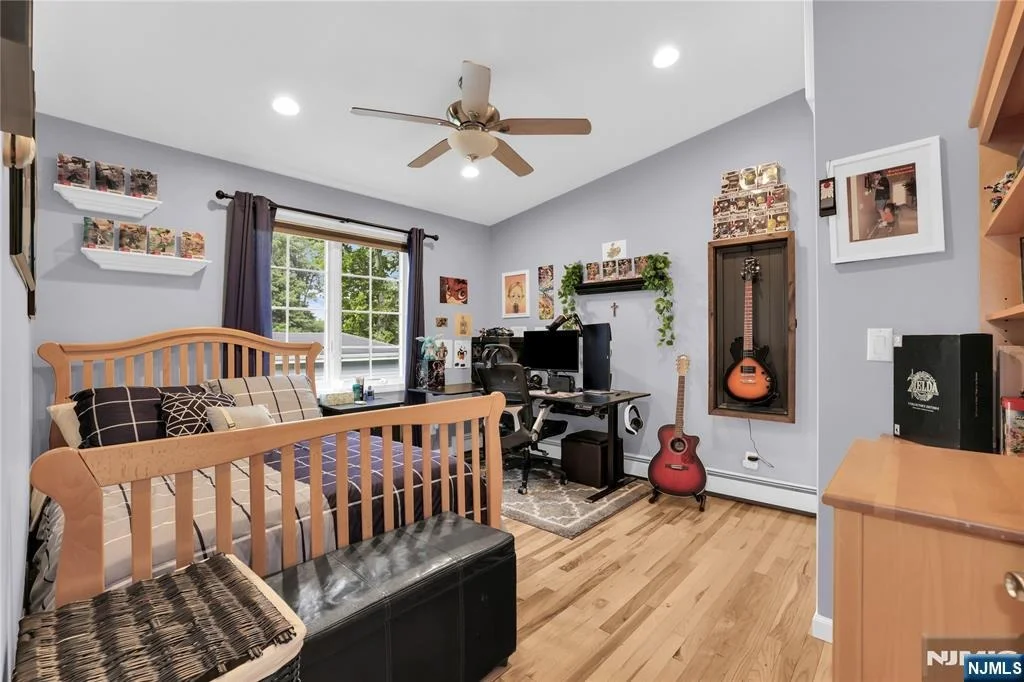 Photo of 14 Beverly