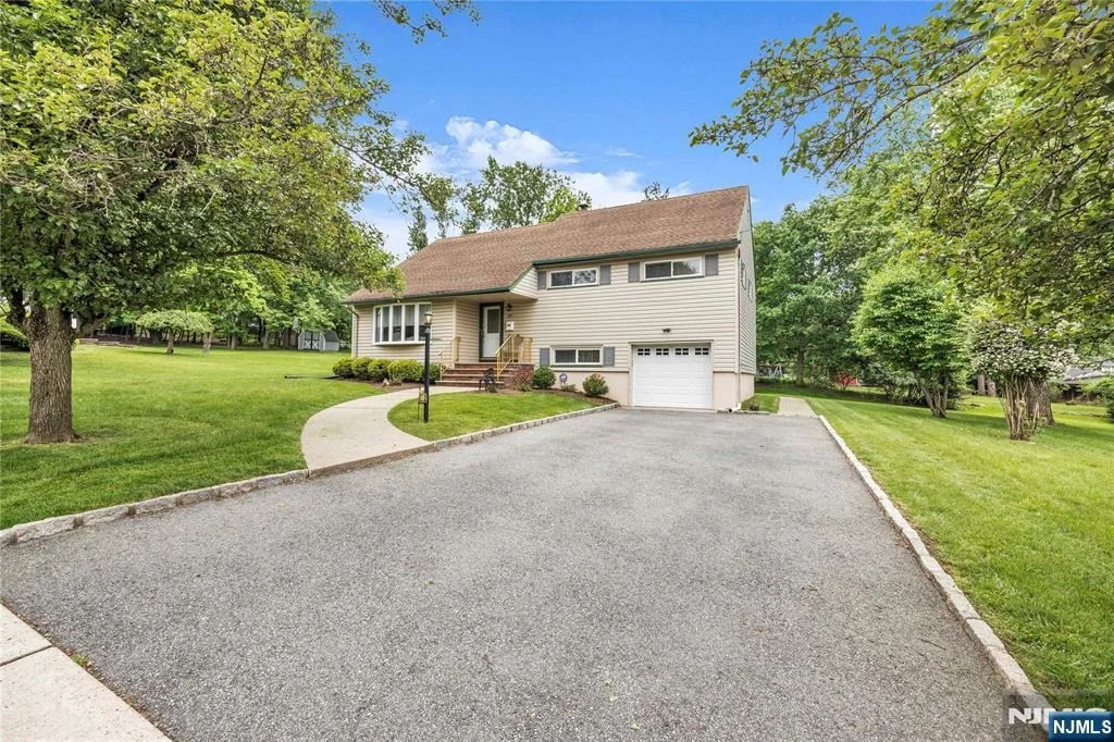 Photo of 23 Ridge