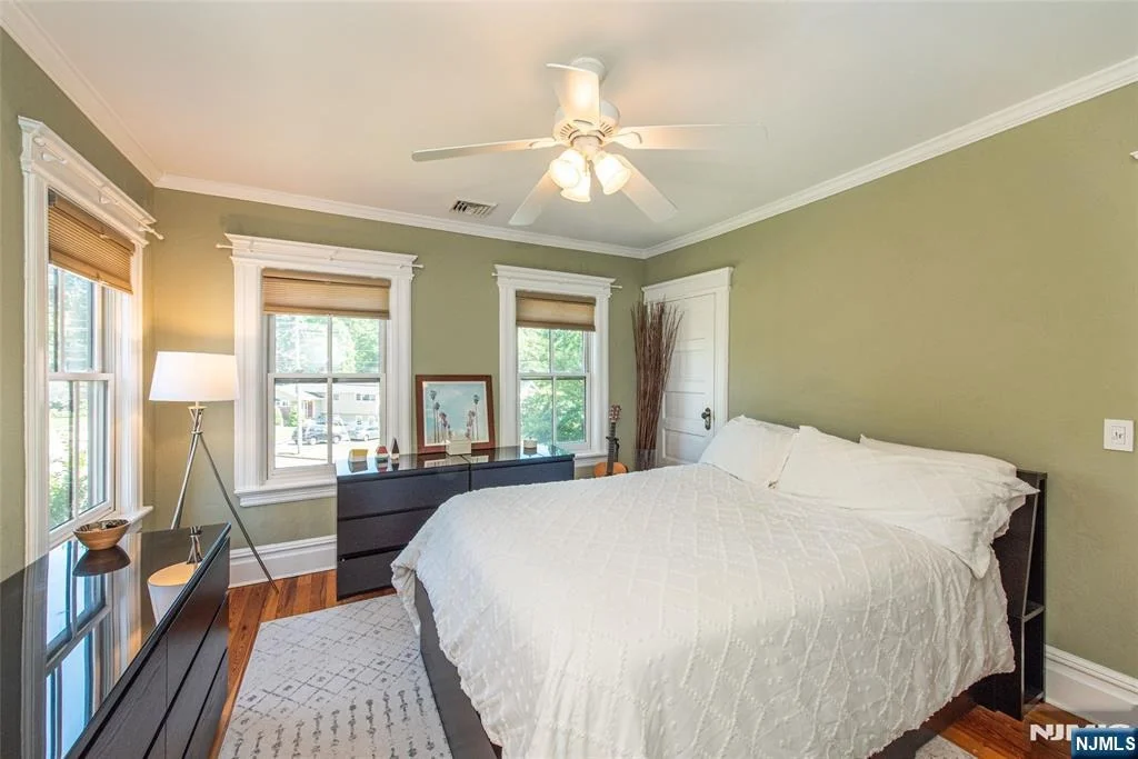 Photo of 35 Brookside