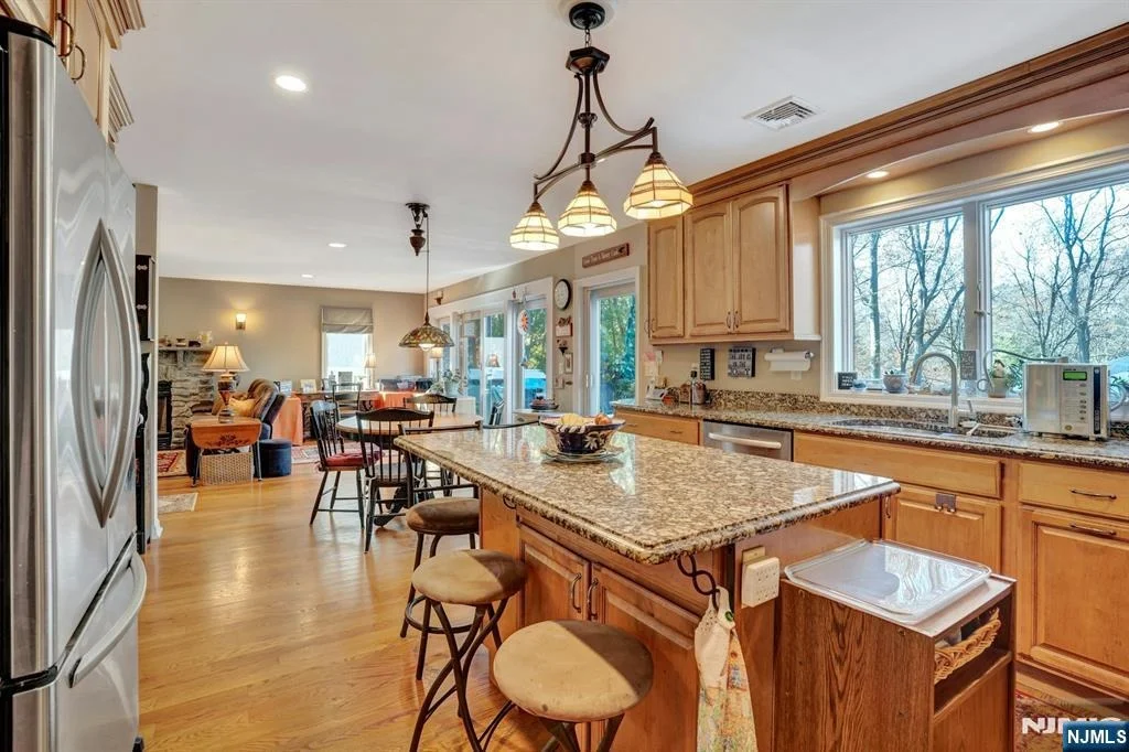 Photo of 237 Cedar