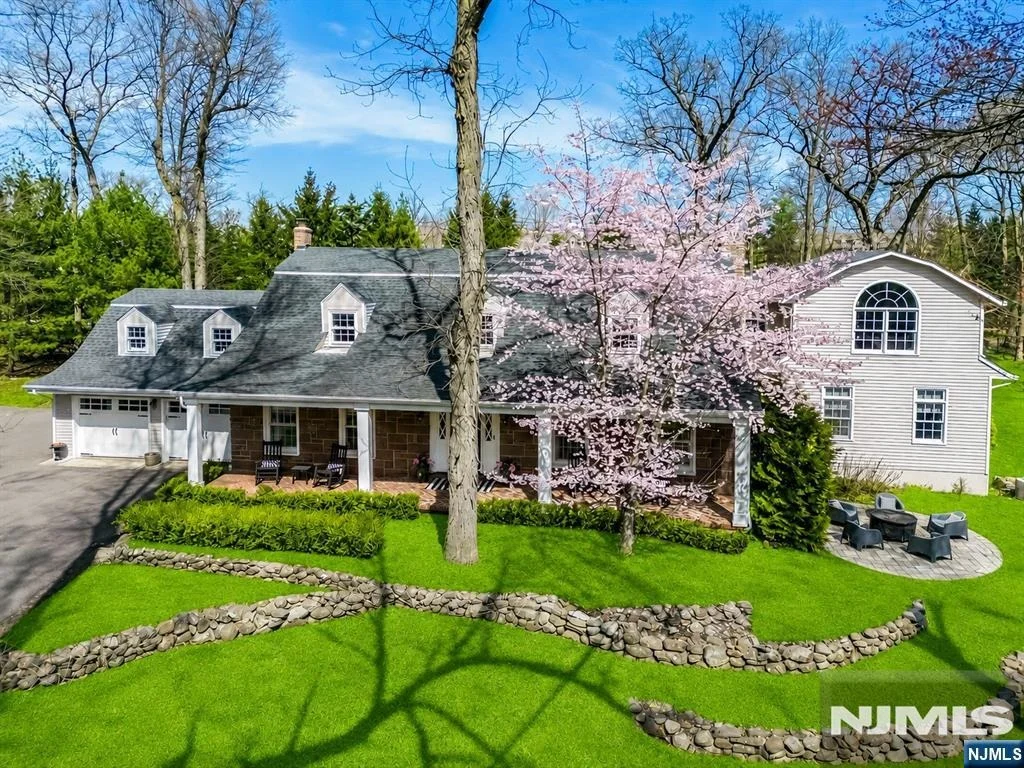 Photo of 202 Chestnut Ridge