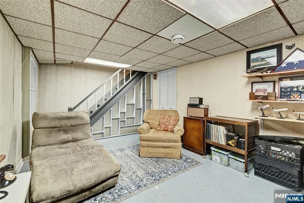 Photo of 351 Orient