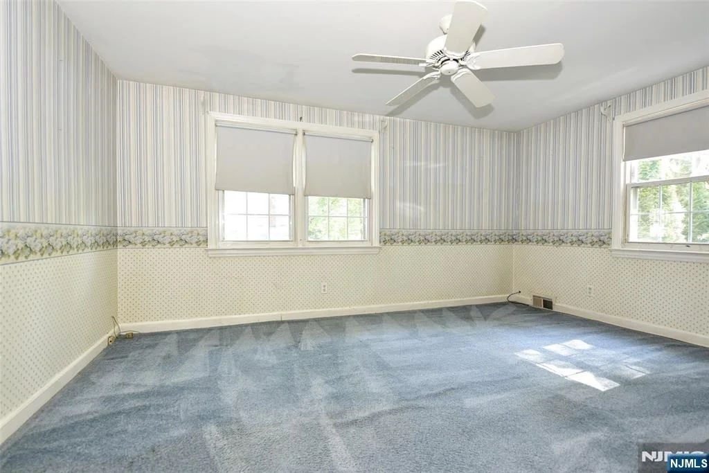 Photo of 255 Park