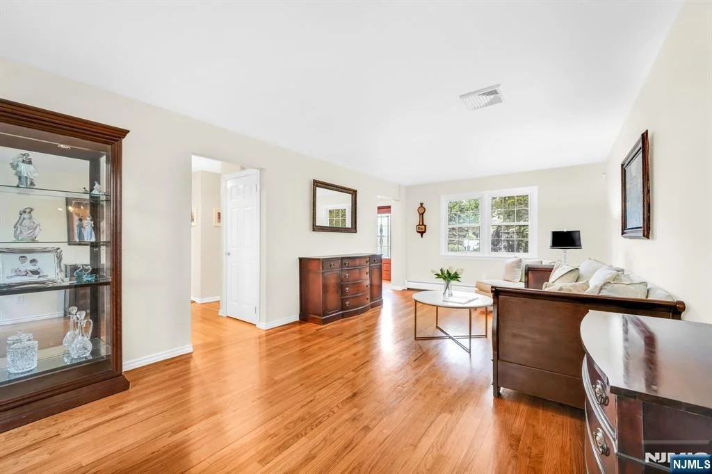 Photo of 68 Fieldstone