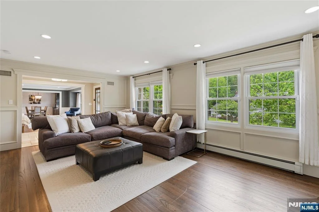 Photo of 15 Almroth
