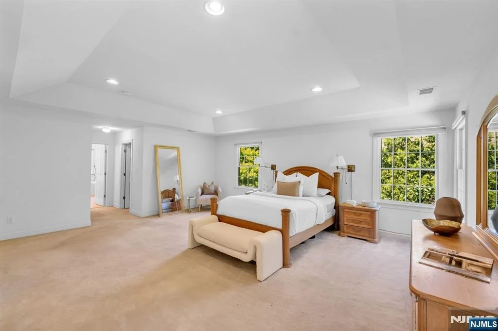 Photo of 206 Van Buren